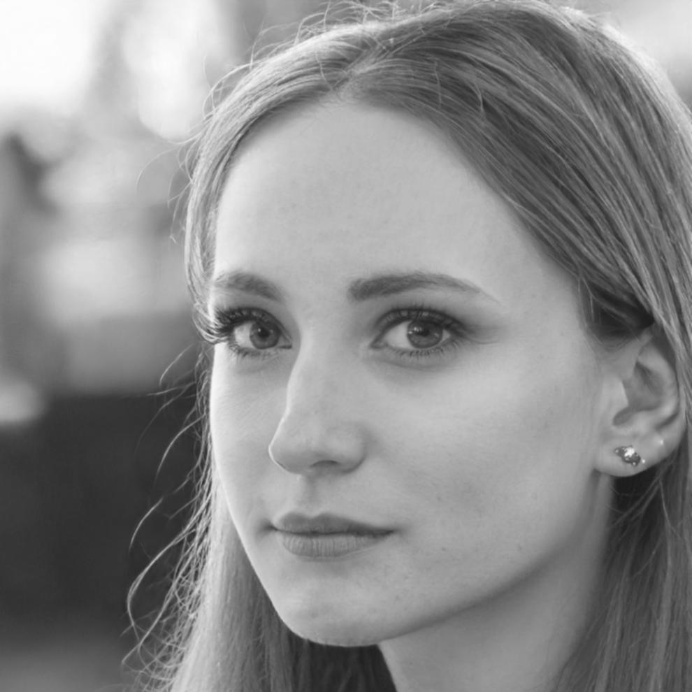 Sarah Mitchell, Lead Financial Analyst